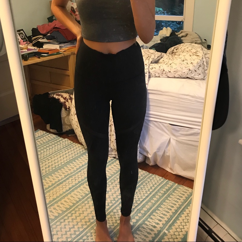 Victoria’s Secret mesh-cross leggings